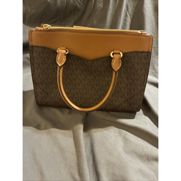 Michael Kors Everly Medium Brown MK LOGO Satchel Bag - Picture 4 of 14